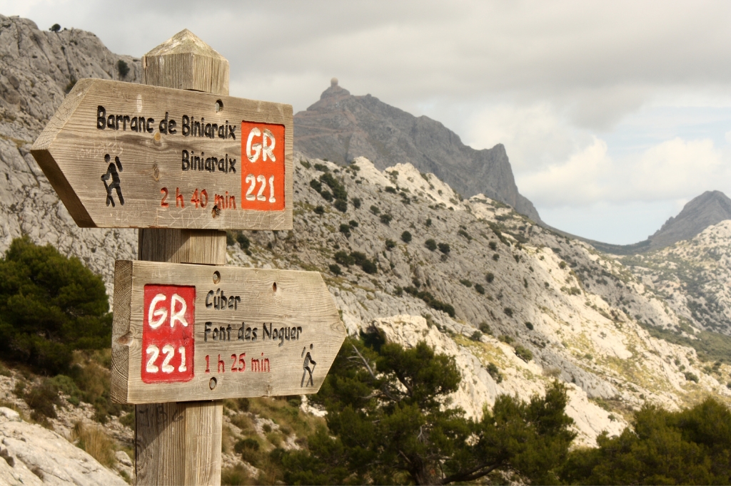 GR221 route sign in Mallorca GR221 route sign in Mallorca